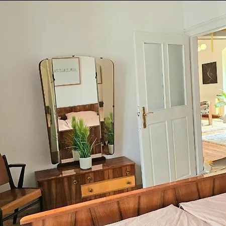 Apartamento Buben Am See, Direkt Neben Schloss Orth *